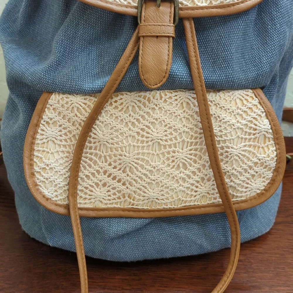 LIKE NEW Rue21 Retro Canvas Crochet and Faux Leather Drawstring Backpack